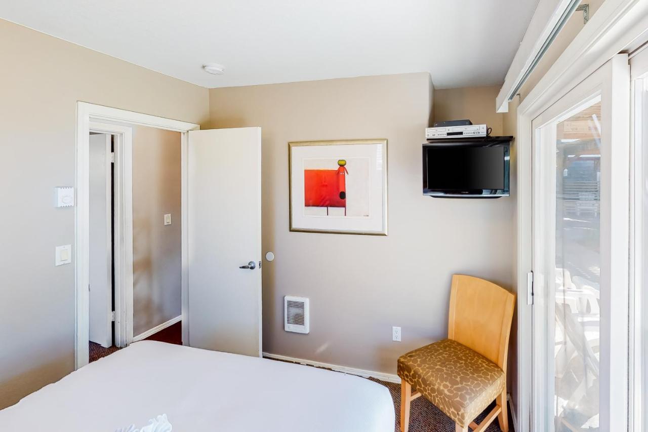 Sandals Inn | Oceanside Cabana Cannon Beach Exterior foto